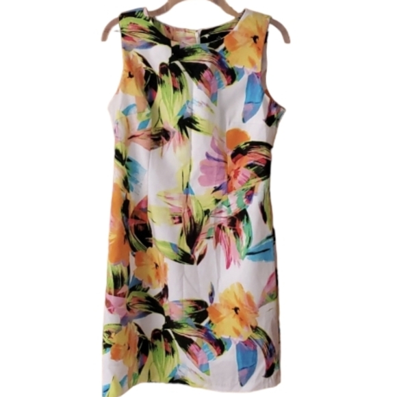 Ronni Nicole Dresses & Skirts - Ronni Nicole Floral Resort Dress Size Womans 10P